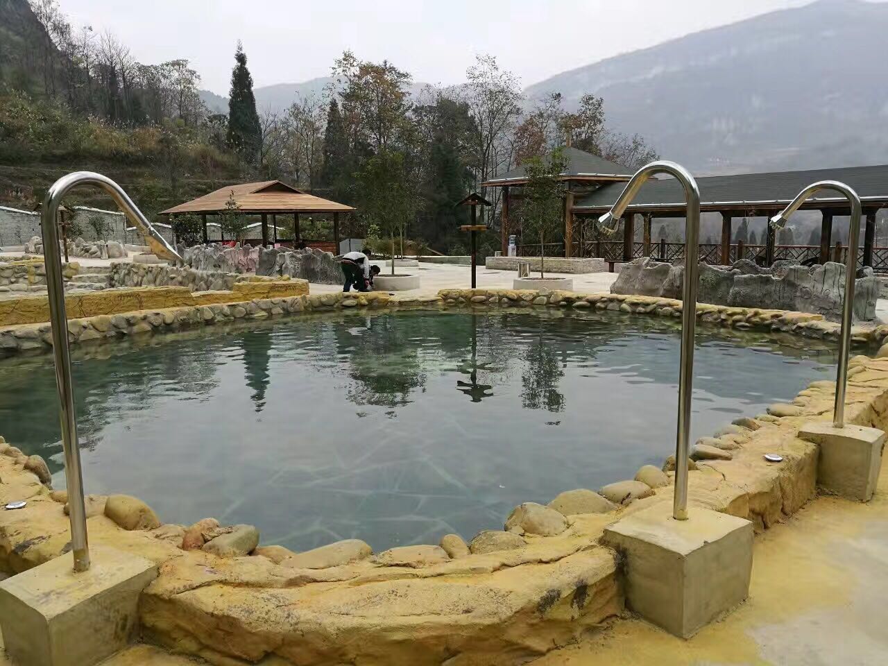 贵定东山水乡温泉度假村 - 广东悦粤热能设备有限公司